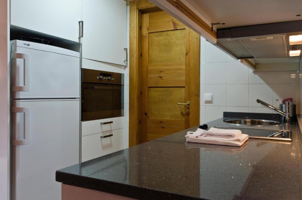 Apartamentos Playa กาลิซาโน ภายนอก รูปภาพ